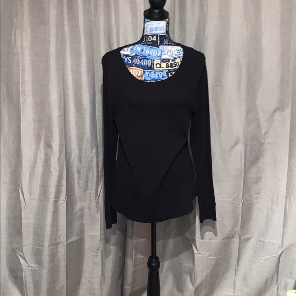 Old Navy Fitted Stretch long sleeve shirt 👚